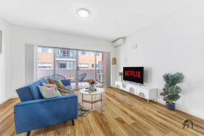 Entire 2 bedroom in the heart of Wolli Creek Sydney